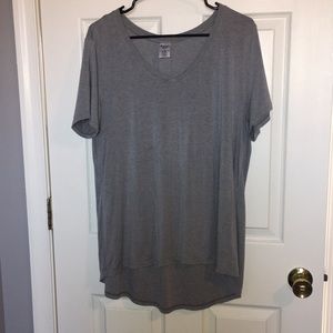 Gray long shirt sleeve top